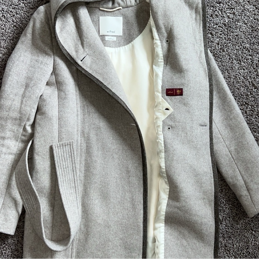 Like new - Picture 2 of 2